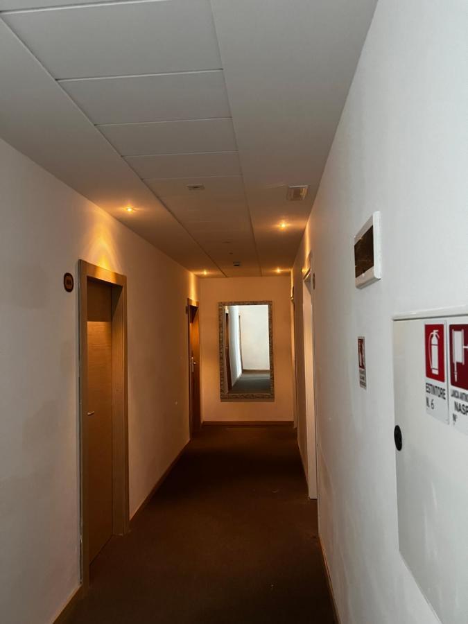 Hotel Trieste Riccione Luaran gambar
